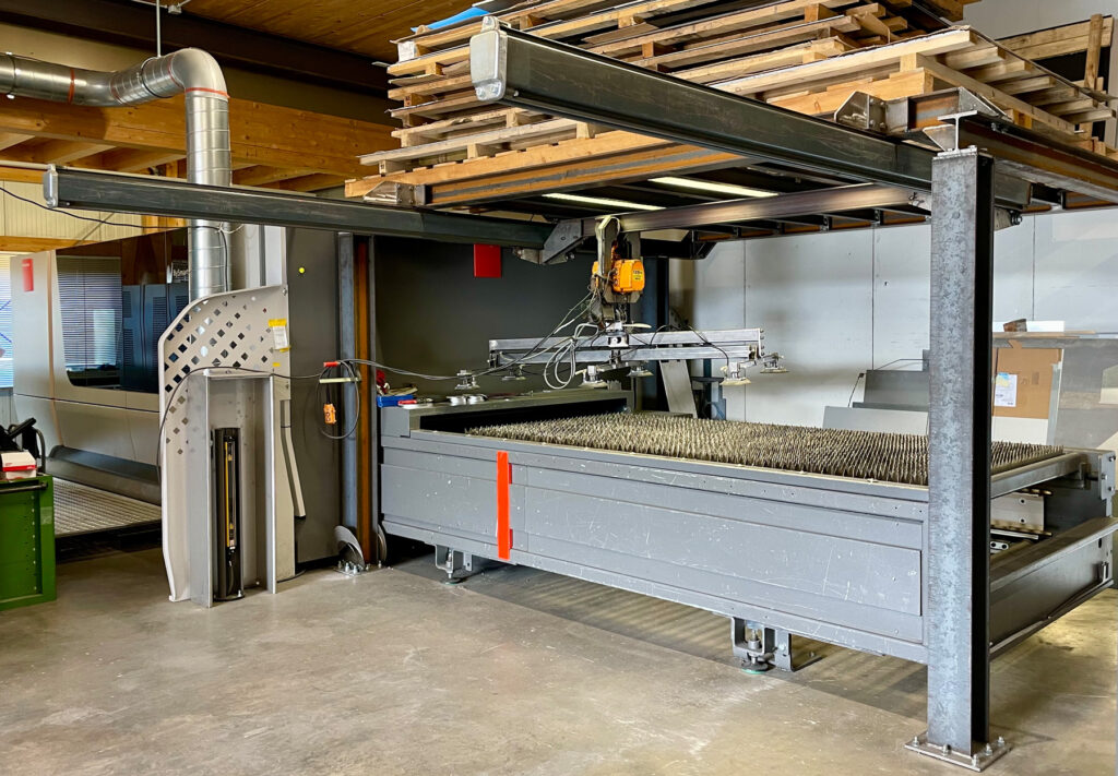 Chargeur tôles pour découpe laser sur mesure tôlerie Chavornay